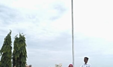 Rajarshi Shahu College of Pharmacy Celebrates 80th Independence Day with “Har Ghar Tiranga Campaign”